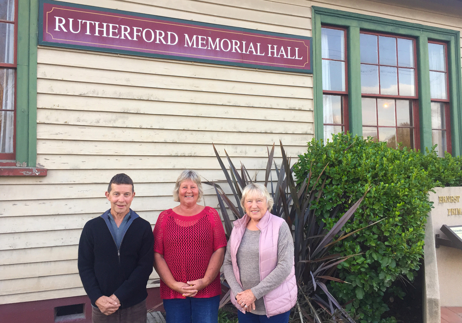 Saving Foxhill’s historic hall and have a fun dog day afternoon