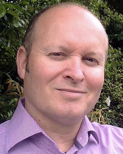 Councillor  acting  ‘odd’ on  election trail