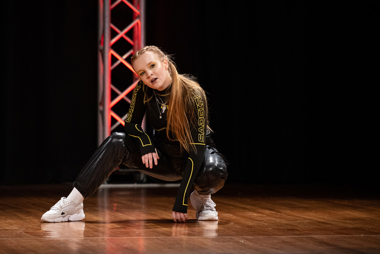 Showcasing dancing talent