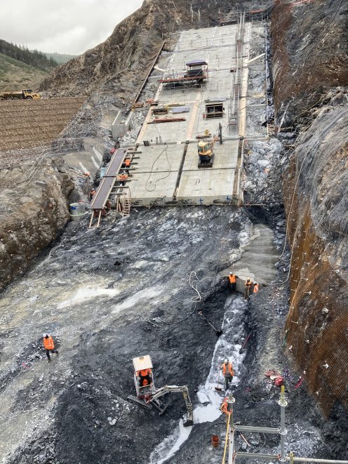Overspend dam enquiry launched